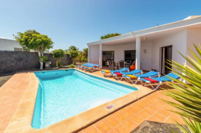 Villa Zoe by Villa Plus